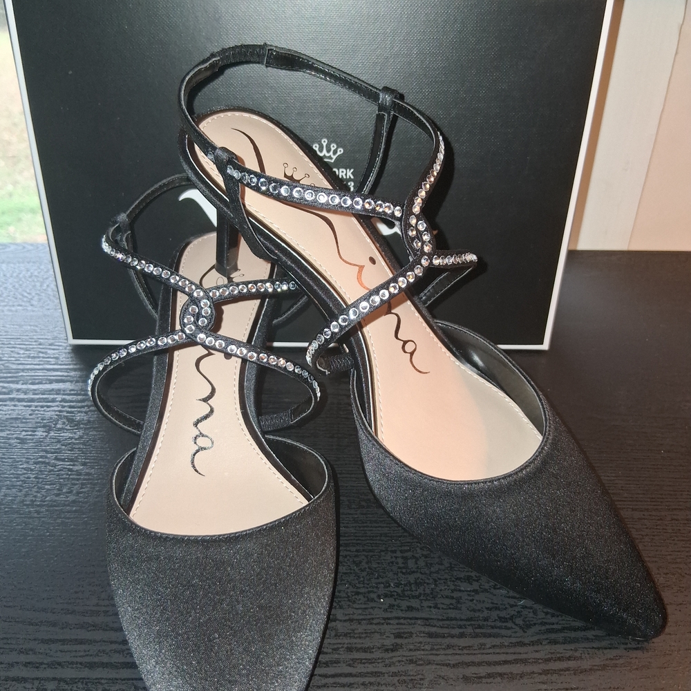 Nina Black Heels with Silver Accents